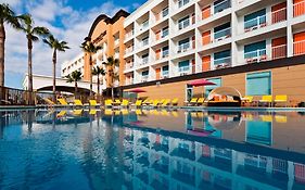Doubletree By Hilton Galveston Beach